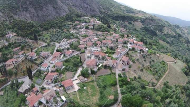 Gerofotis Traditional Guesthouse Est 1892 - Close To Aigio, Akoli, Selianitika Lakka  Exterior photo